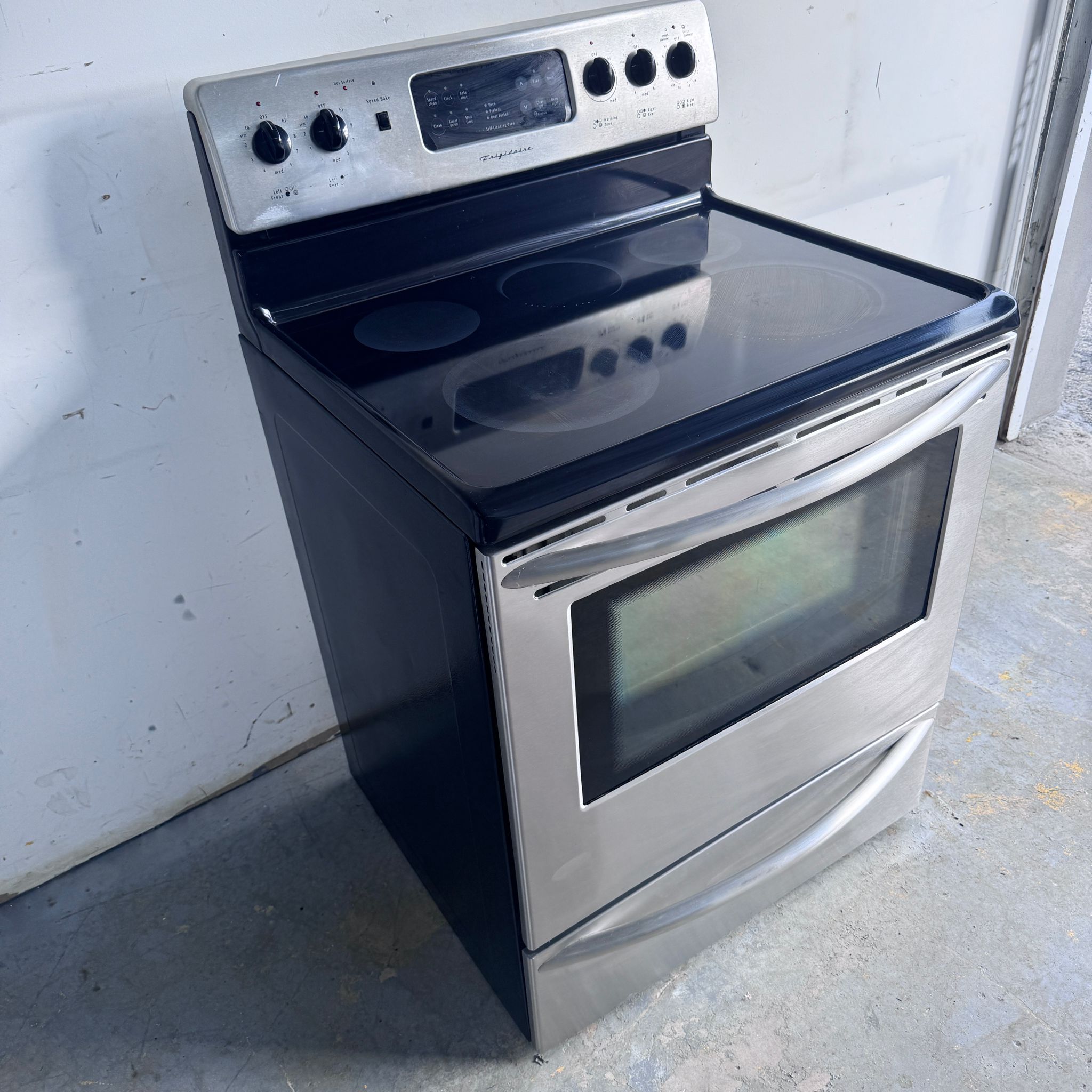 Frigidaire Stainless Steel Electric Stove Frigidaire Stainless Steel Electric Stove